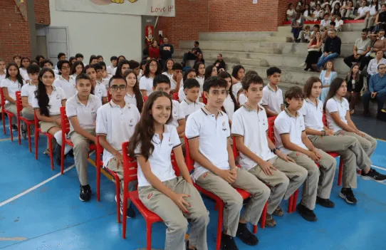 Ceremonia Promoción Middle School